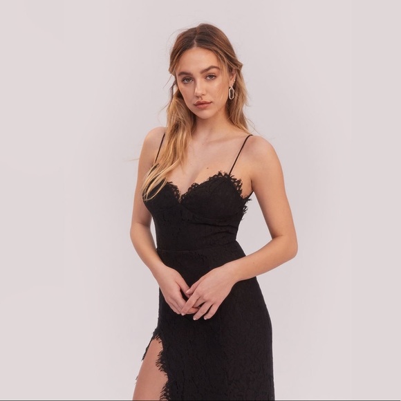 FAME AND PARTNERS x REVOLVE Everett
Lace Dress in Black Sz 4 - Picture 2 of 12